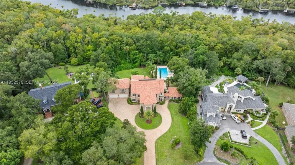 12 Tidewater Dr Ormond Beach, FL 32174