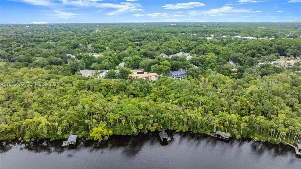 12 Tidewater Dr Ormond Beach, FL 32174
