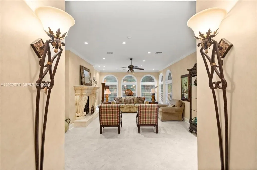 12 Tidewater Dr Ormond Beach, FL 32174