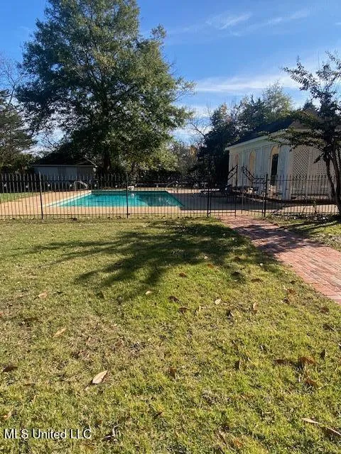 2190 Old Highway 49 Clarksdale, MS 38614