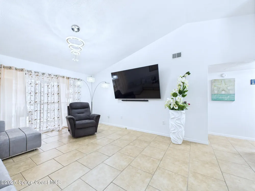 1515 Huntington Lane #924 Rockledge, FL 32955