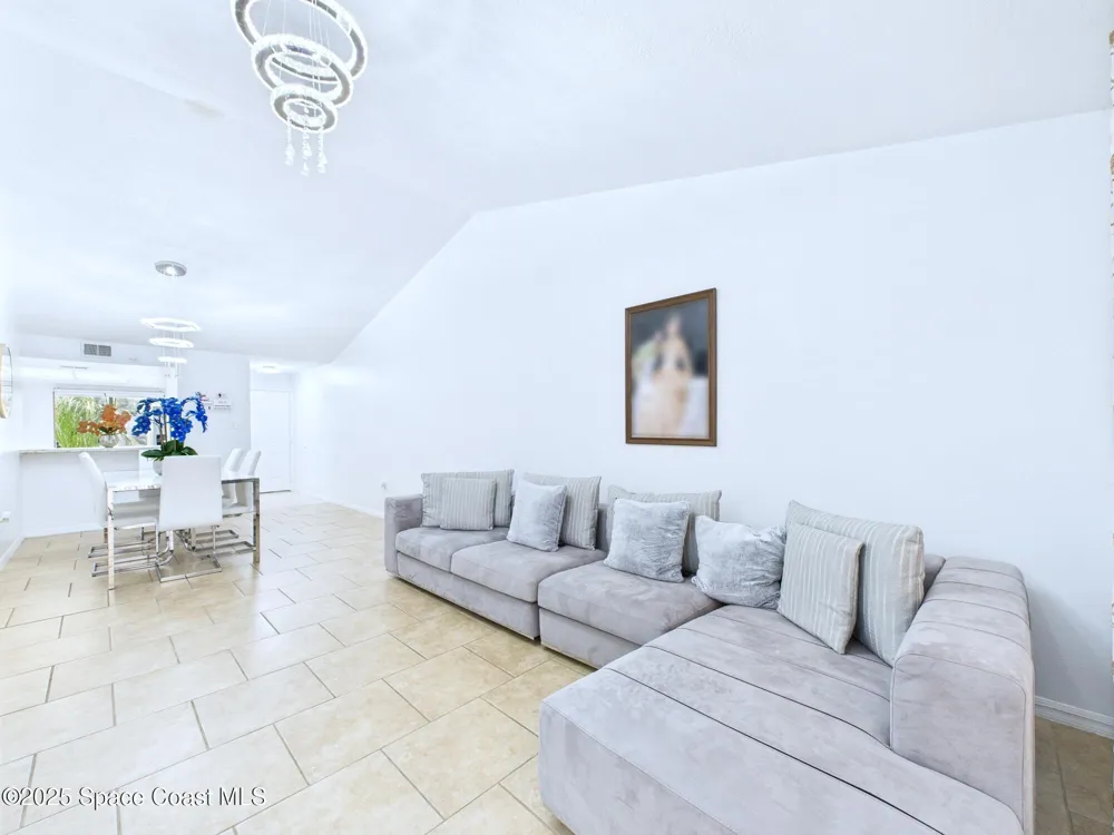 1515 Huntington Lane #924 Rockledge, FL 32955