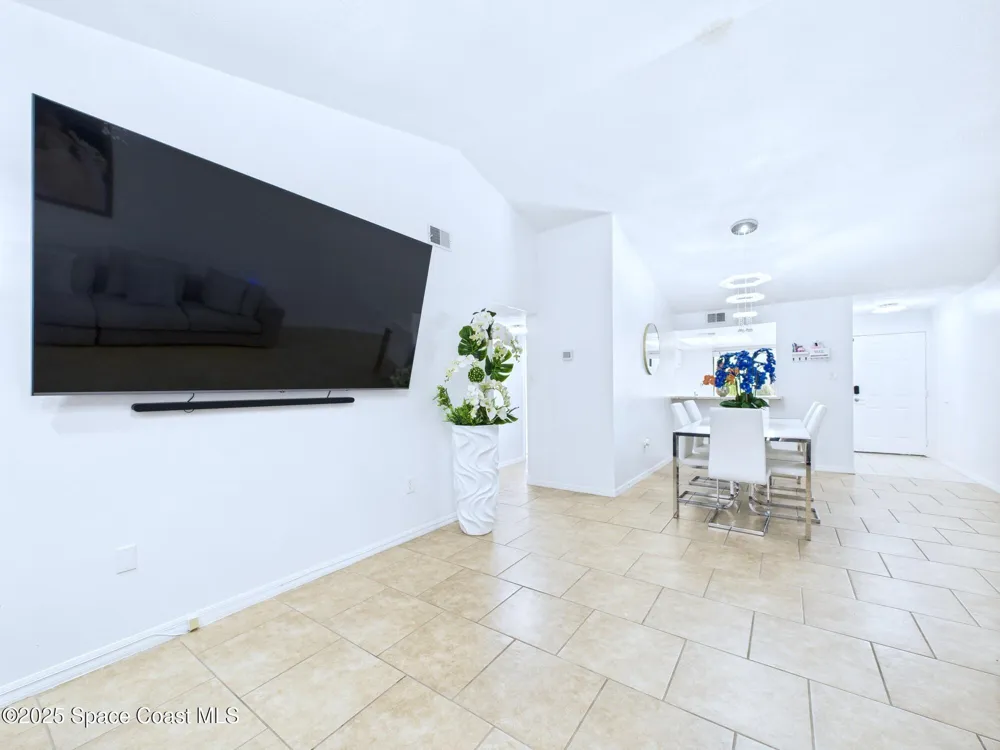 1515 Huntington Lane #924 Rockledge, FL 32955
