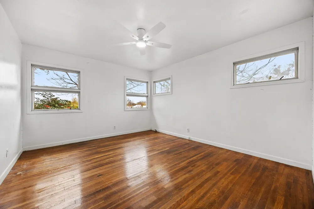 1002 W Woodlawn Street San Saba, TX 76877