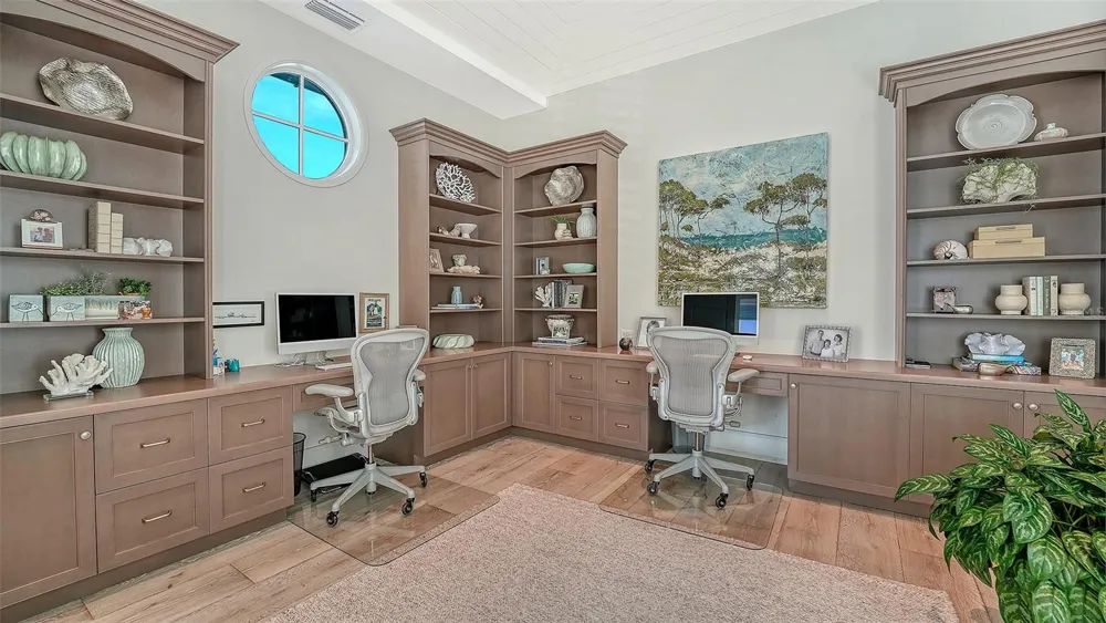 5005 GULF OF MEXICO DRIVE #4 Longboat Key, FL 34228