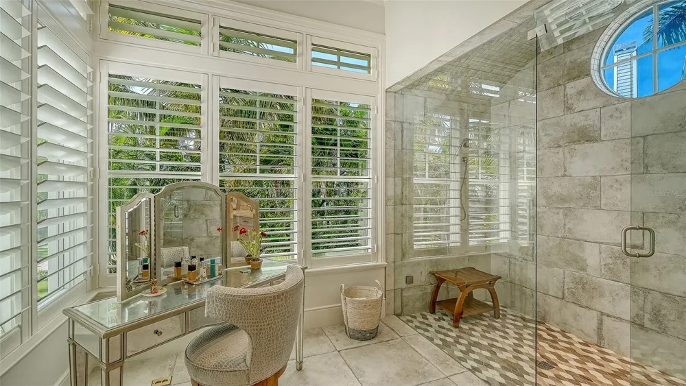 5005 GULF OF MEXICO DRIVE #4 Longboat Key, FL 34228