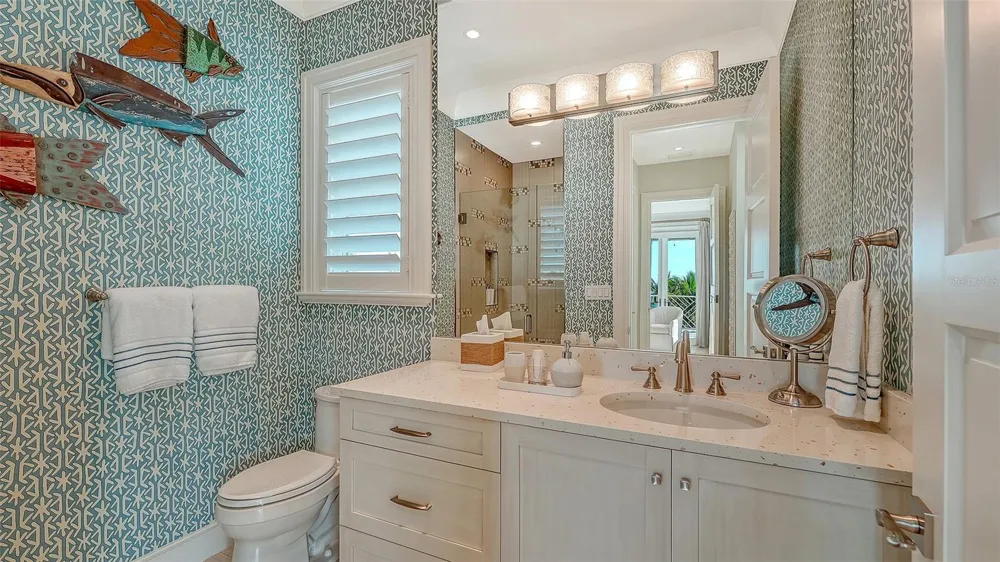 5005 GULF OF MEXICO DRIVE #4 Longboat Key, FL 34228