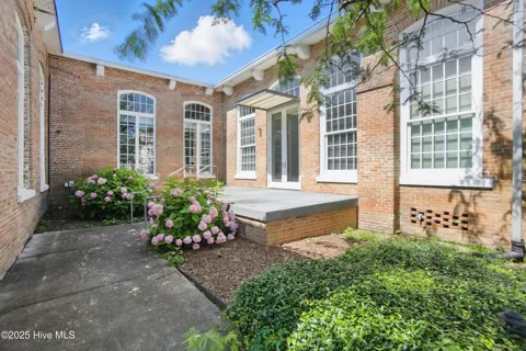723 Mcmullan Avenue #Unit 403