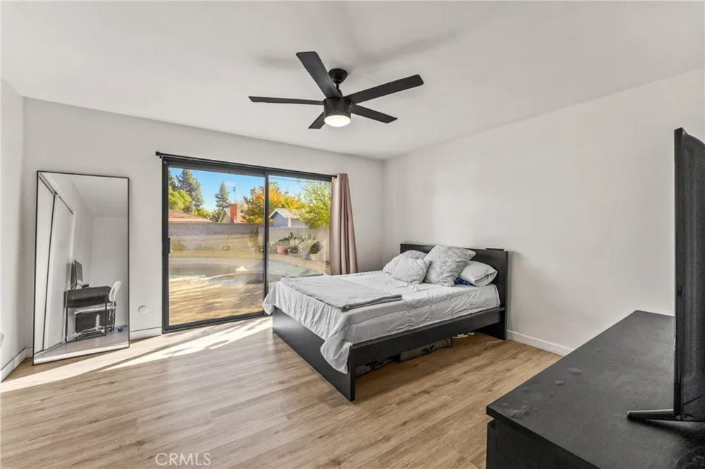 839 S Aspen Bloomington, CA 92316