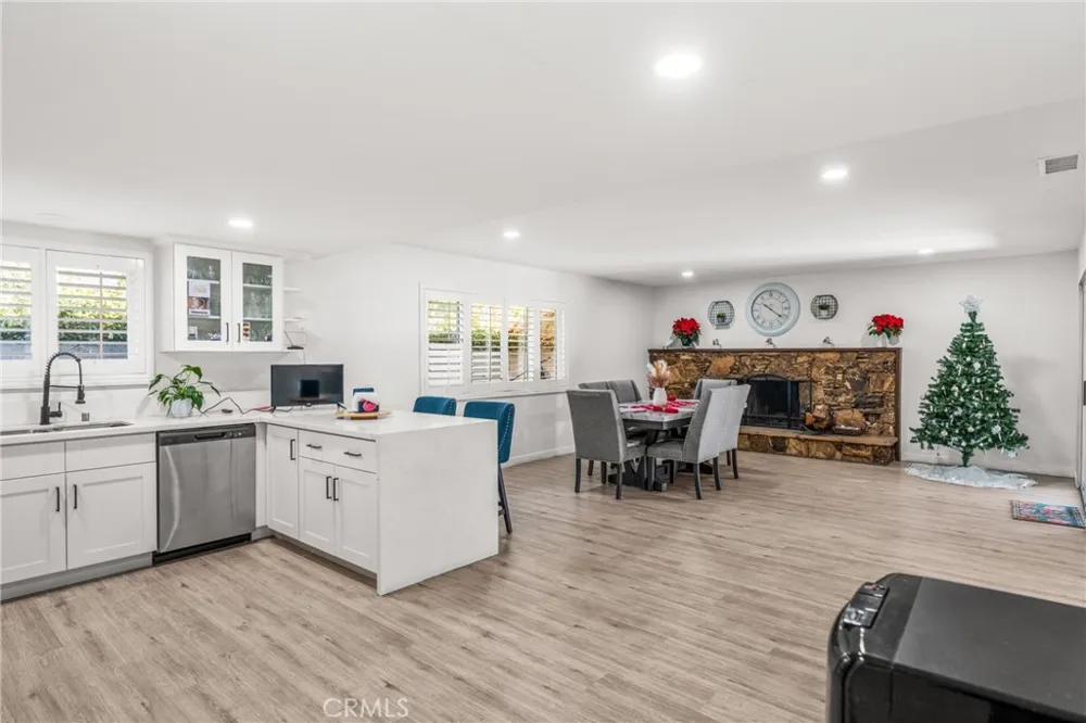 839 S Aspen Bloomington, CA 92316