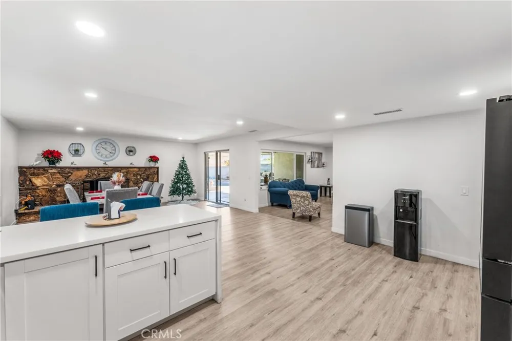 839 S Aspen Bloomington, CA 92316