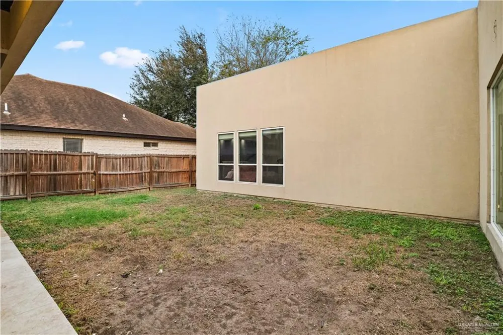 206 Mockingbird Avenue Mission, TX 78572