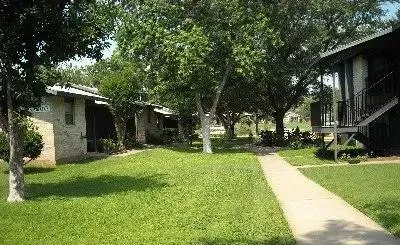 511 Merrill St Mason, TX 76856