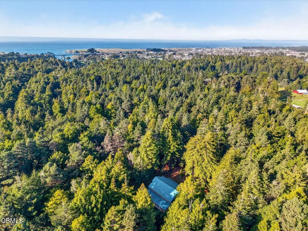 19400 Dorffi Road Fort Bragg, CA 95437