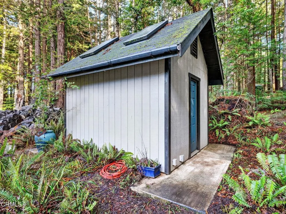 19400 Dorffi Road Fort Bragg, CA 95437