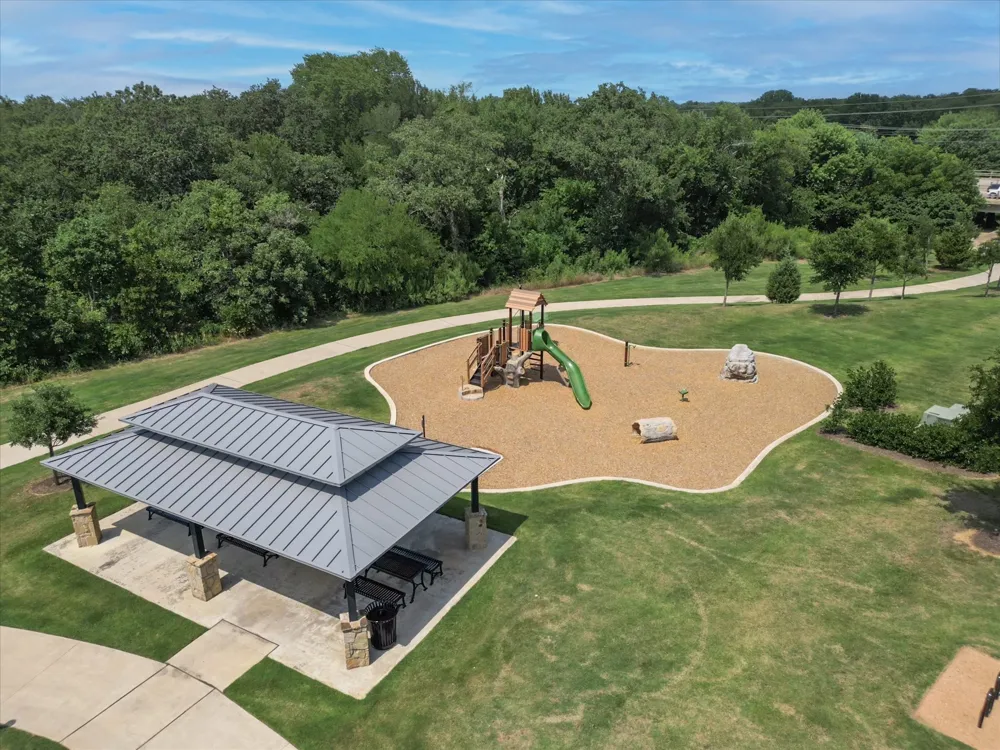 4729 Ash Street Flower Mound, TX 75028