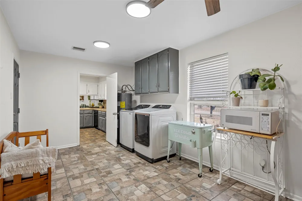 107 Woody Ray Drive Elm Mott, TX 76640