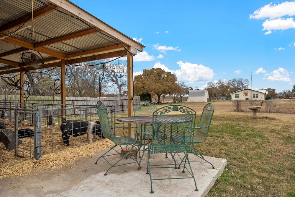 107 Woody Ray Drive Elm Mott, TX 76640