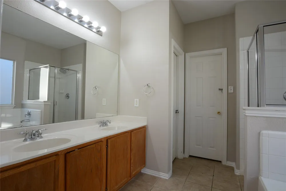 1400 Oakcrest Drive Providence Village, TX 76227