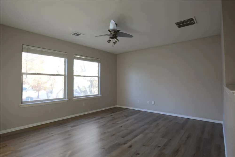 1400 Oakcrest Drive Providence Village, TX 76227
