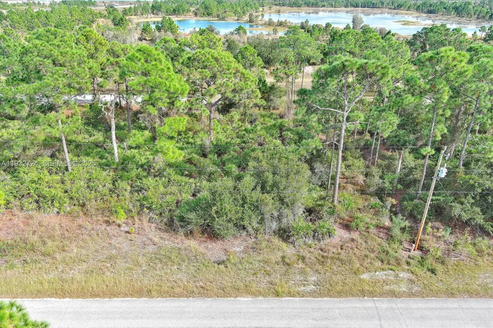 1261 NAPLES AVE S Fort Myers, FL 33913