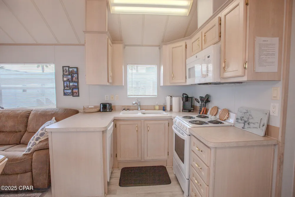 1219 Thomas Drive #123 Panama City, FL 32408