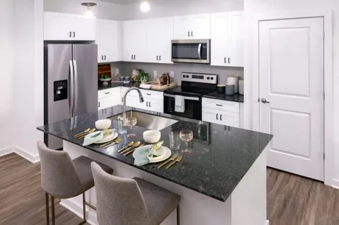 5617 Oak Industrial Boulevard #6104