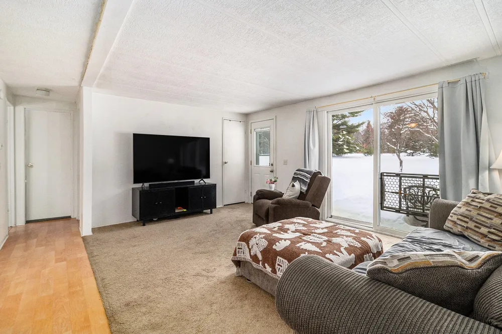 3345 W Madison Road Weare Township, MI 49420