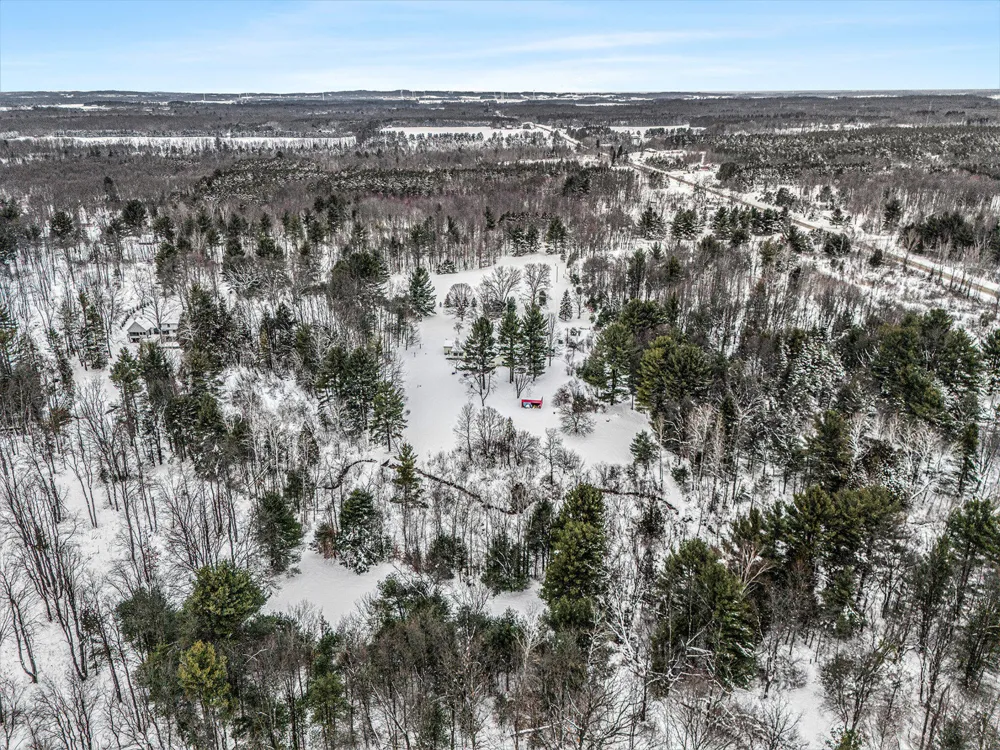 3345 W Madison Road Weare Township, MI 49420