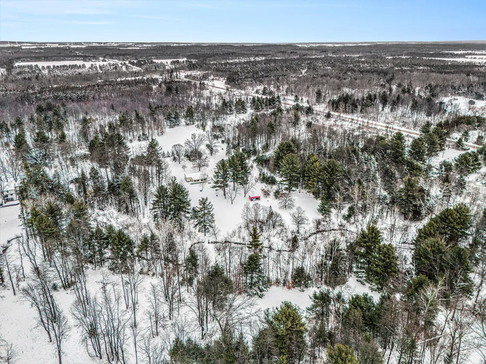 3345 W Madison Road Weare Township, MI 49420