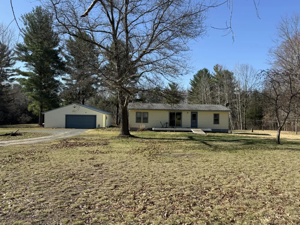 3345 W Madison Road Weare Township, MI 49420