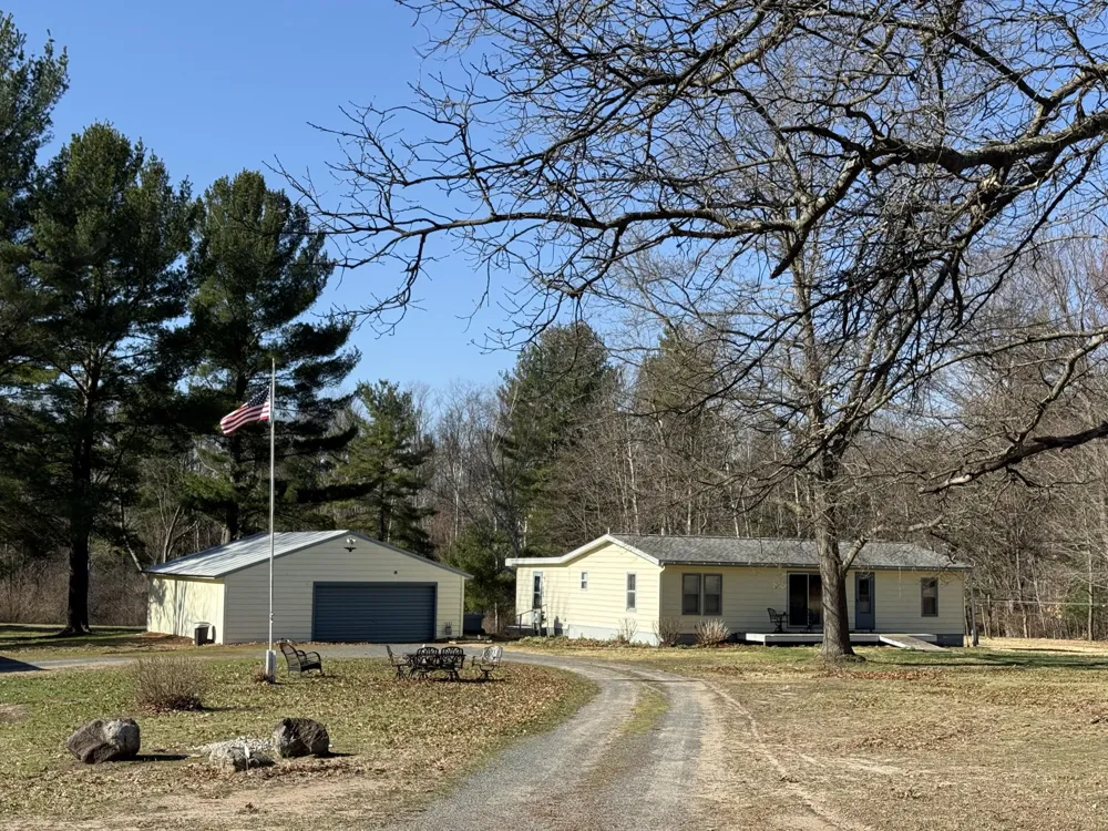 3345 W Madison Road Weare Township, MI 49420