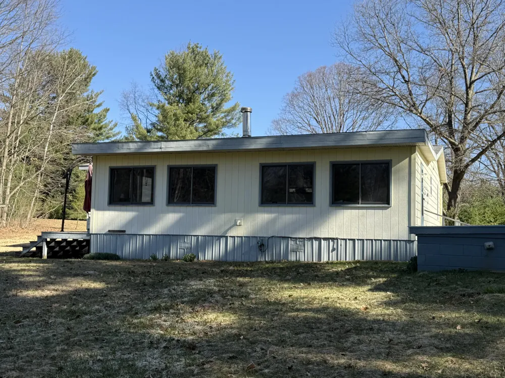3345 W Madison Road Weare Township, MI 49420