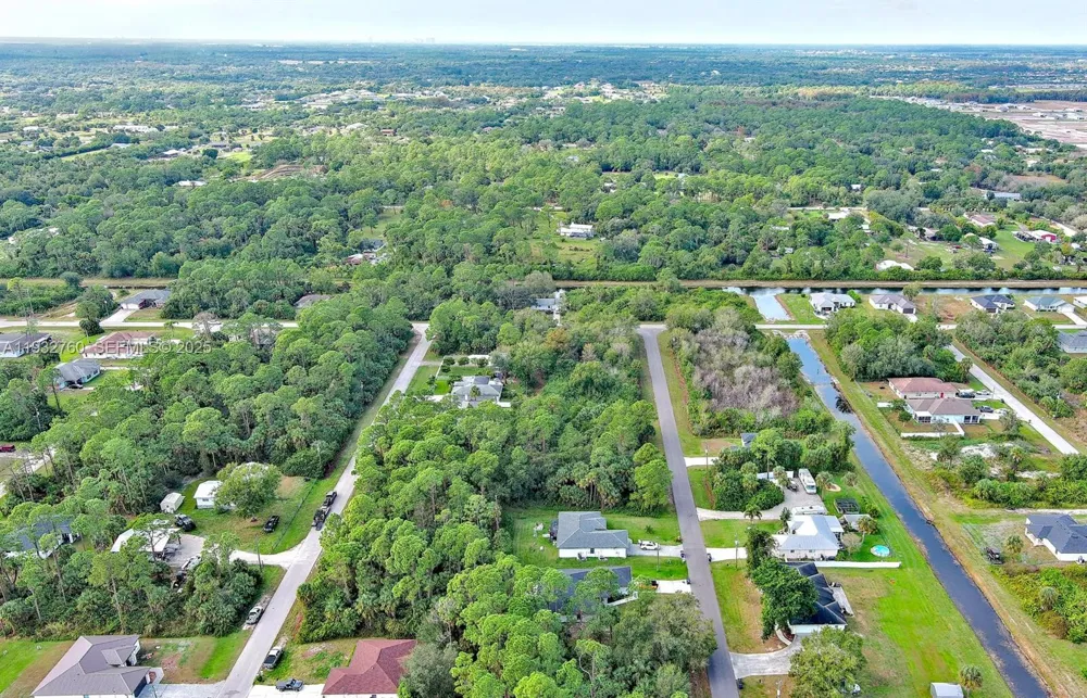 3847 HIGHLIGHT ST Fort Myers, FL 33905