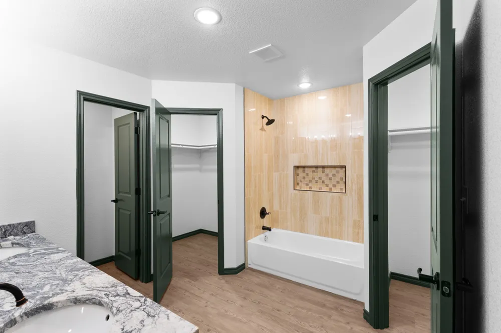 303 E Bois D Arc Nocona, TX 76255