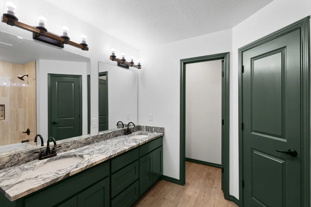 303 E Bois D Arc Nocona, TX 76255
