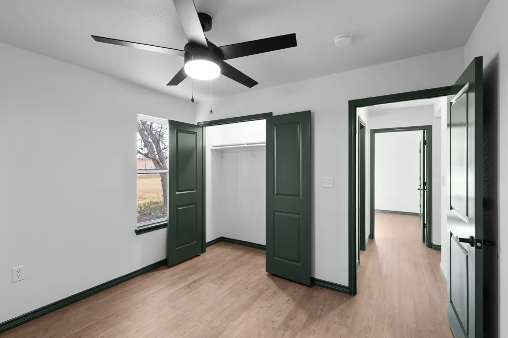 303 E Bois D Arc Nocona, TX 76255