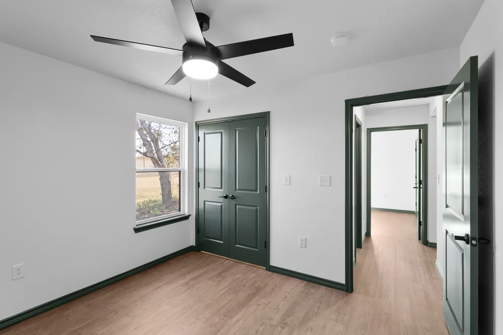 303 E Bois D Arc Nocona, TX 76255