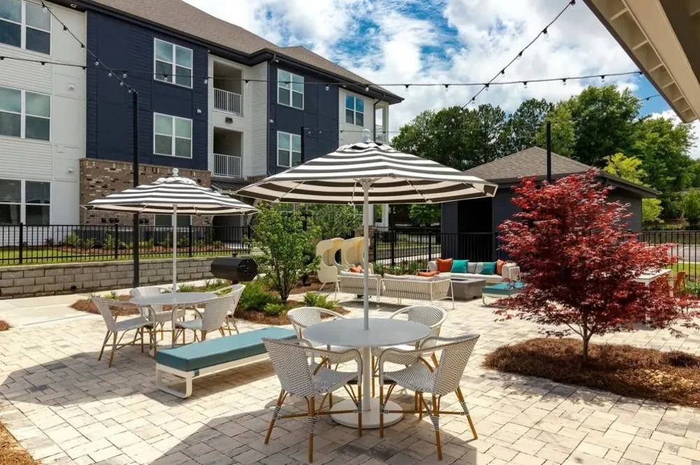5617 Oak Industrial Boulevard #3204 Fairburn, GA 30213