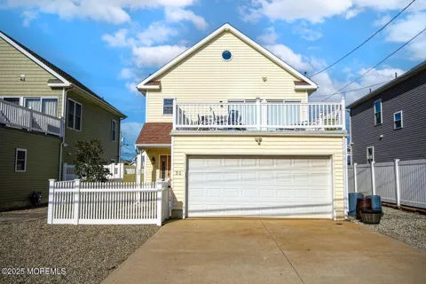 30 Stockton Avenue