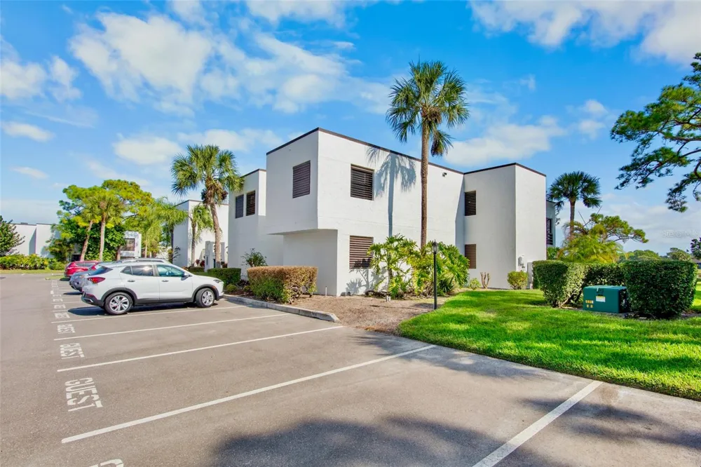 3526 RICHWOOD LINK #48 Sarasota, FL 34235