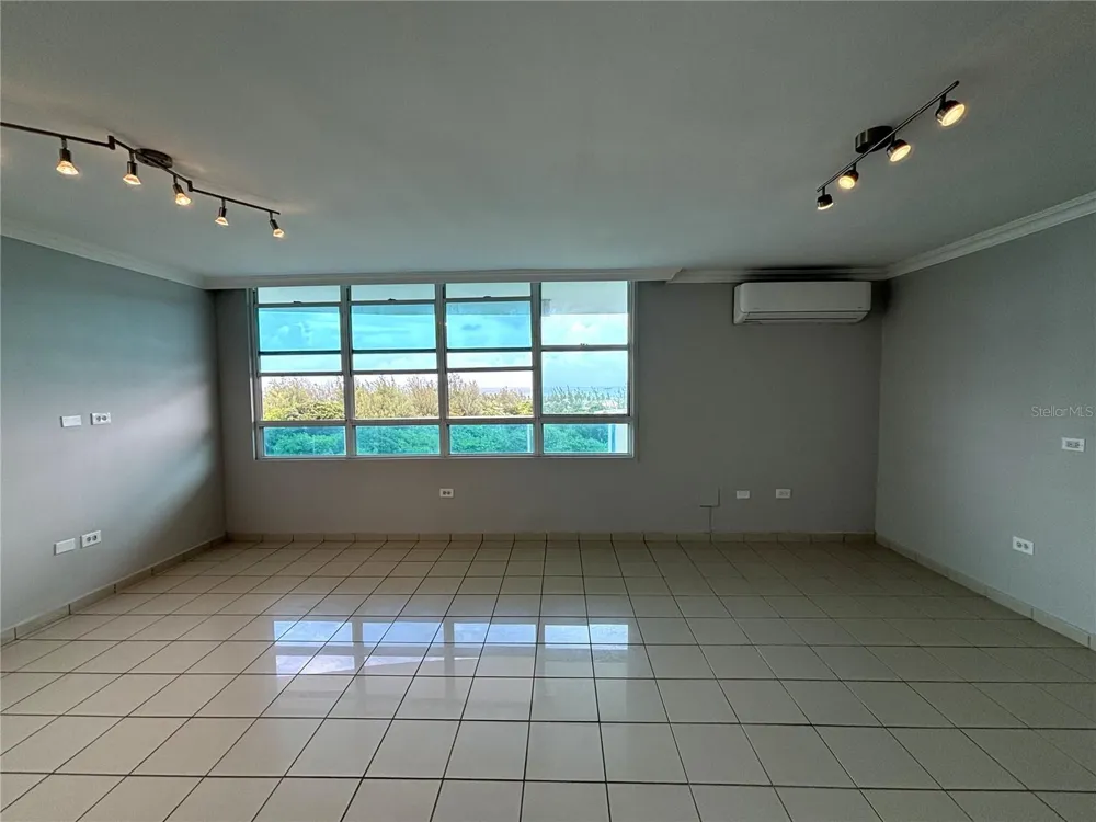 550 Avenida Constitucion AVENIDA CONSTITUCION #901 San Juan, PR 00901