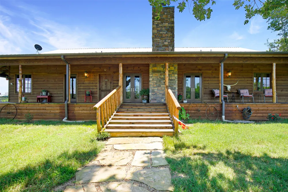 575 County Road 1214 Quitman, TX 75783
