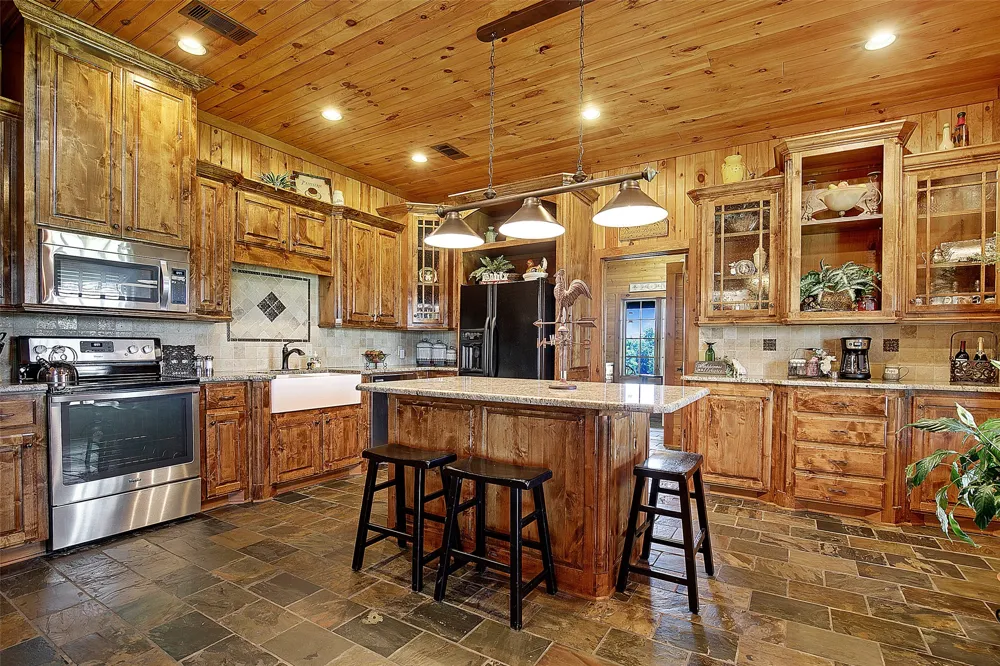 575 County Road 1214 Quitman, TX 75783