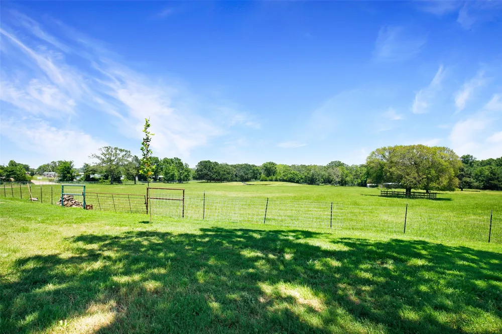575 County Road 1214 Quitman, TX 75783