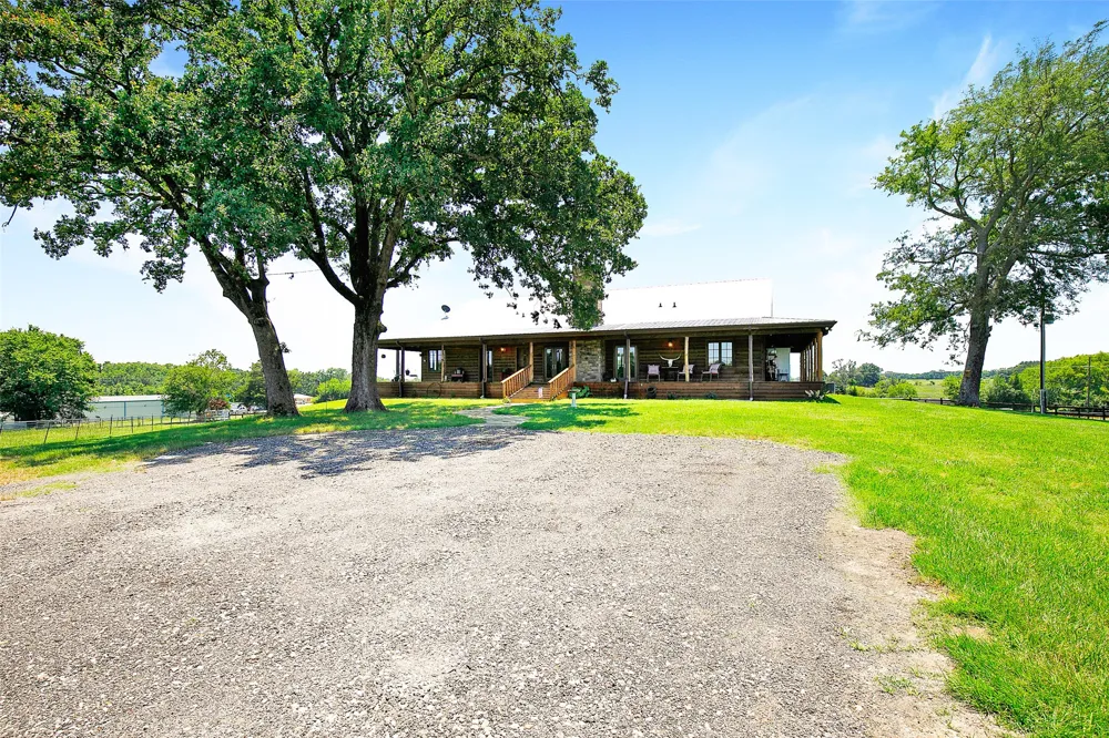 575 County Road 1214 Quitman, TX 75783
