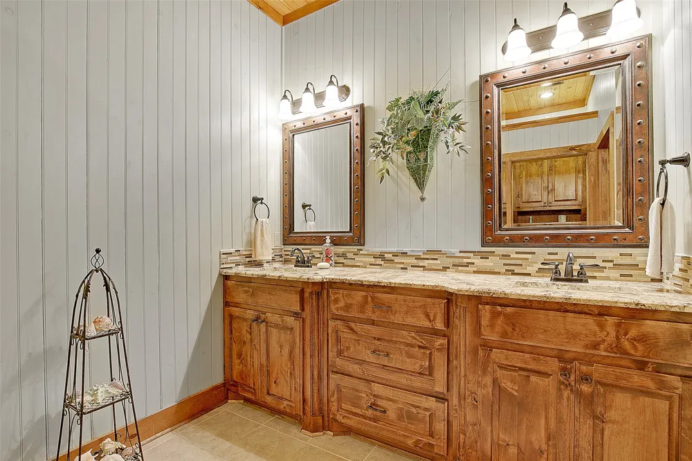 575 County Road 1214 Quitman, TX 75783