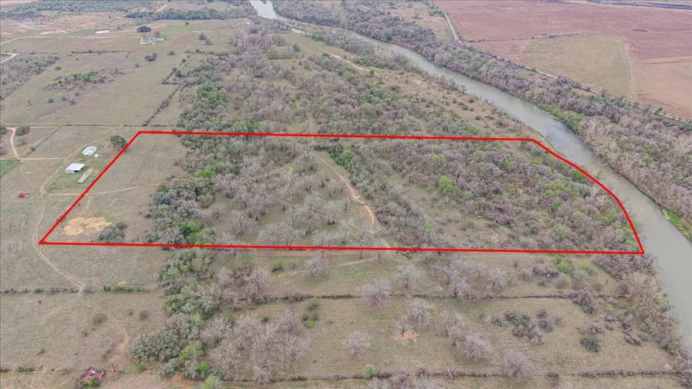 TBD Smithville, TX 78957