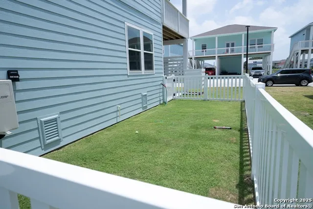 104 Wakatobi Rockport, TX 78382