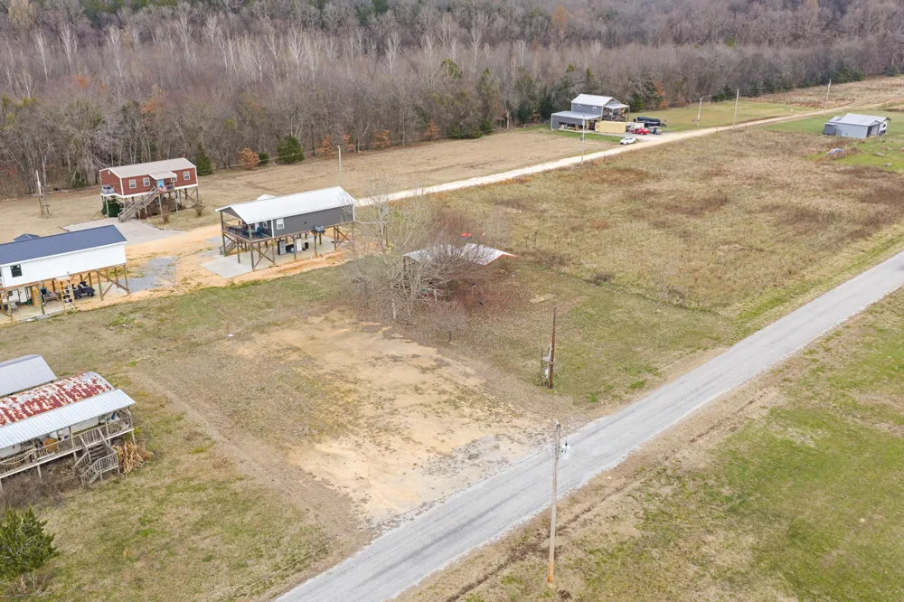 0 EAGLE BEND ROAD Linden, TN 37096